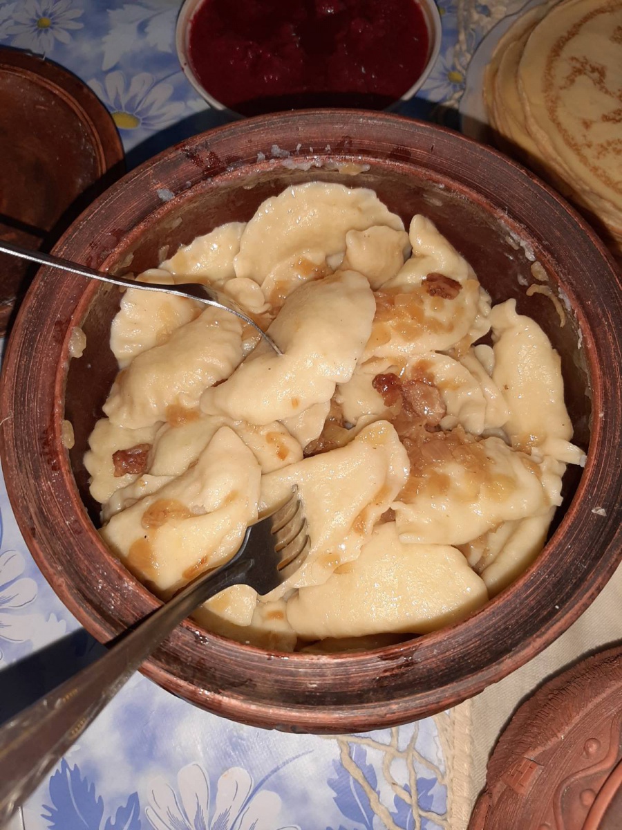 Масниця прийшла - млинців напекла!