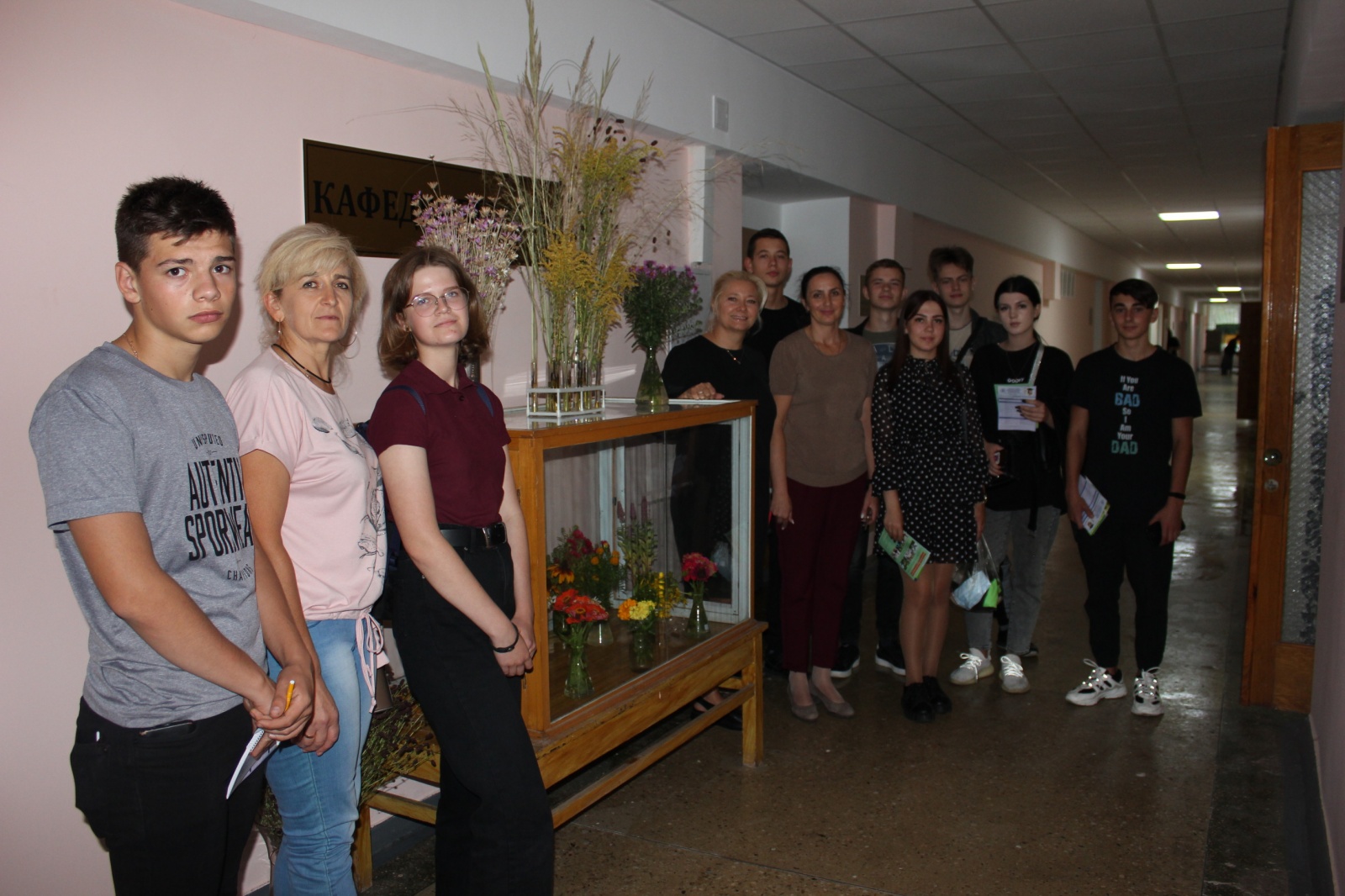 Екскурсія школярів на кафедру біології