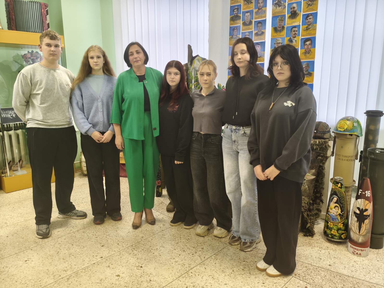 Виховна година до Дня Захисників і Захисниць