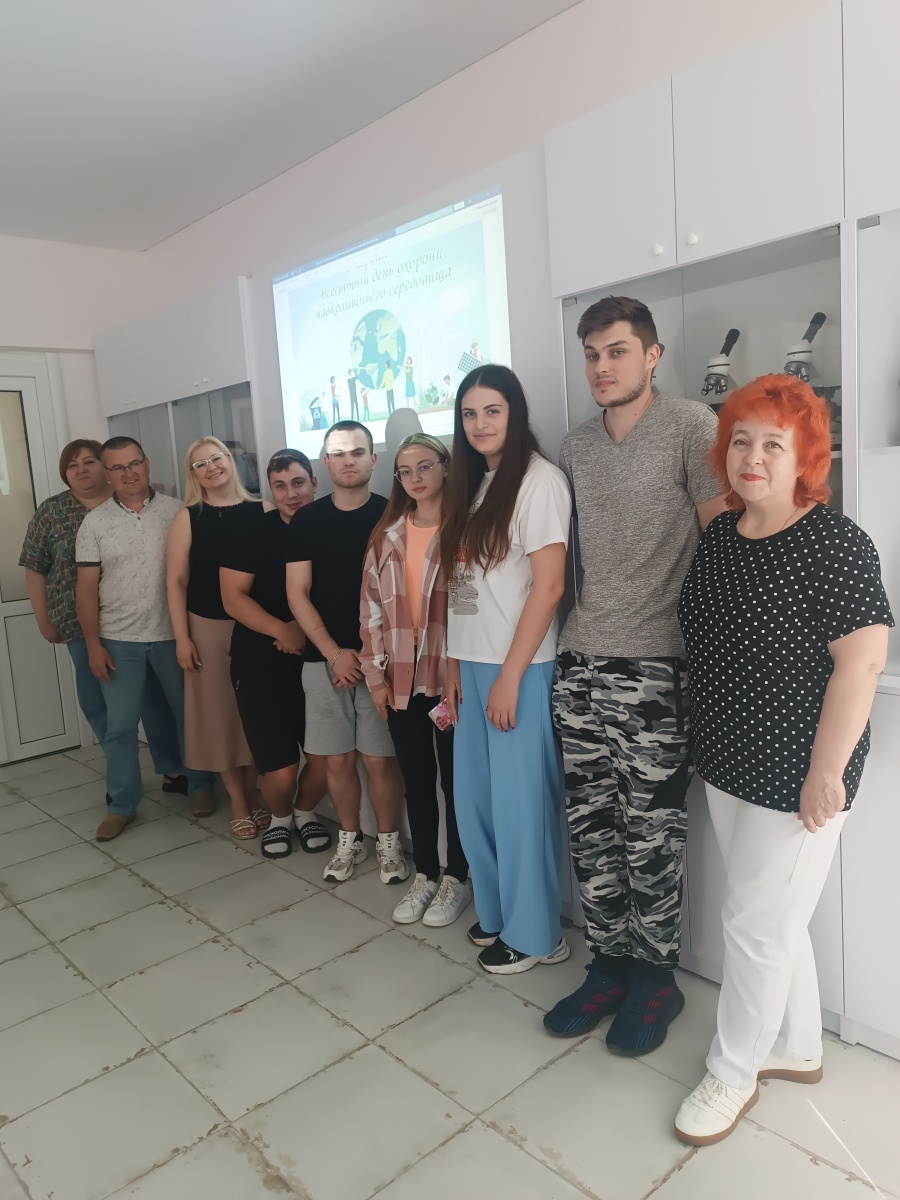 ЗАСІДАННЯ СТУДЕНТСЬКОГО НАУКОВОГО ГУРТКА КАФЕДРИ БІОЛОГІЇ ДО ВСЕСВІТНЬОГО ДНЯ ОХОРОНИ НАВКОЛИШНЬОГО СЕРЕДОВИЩА